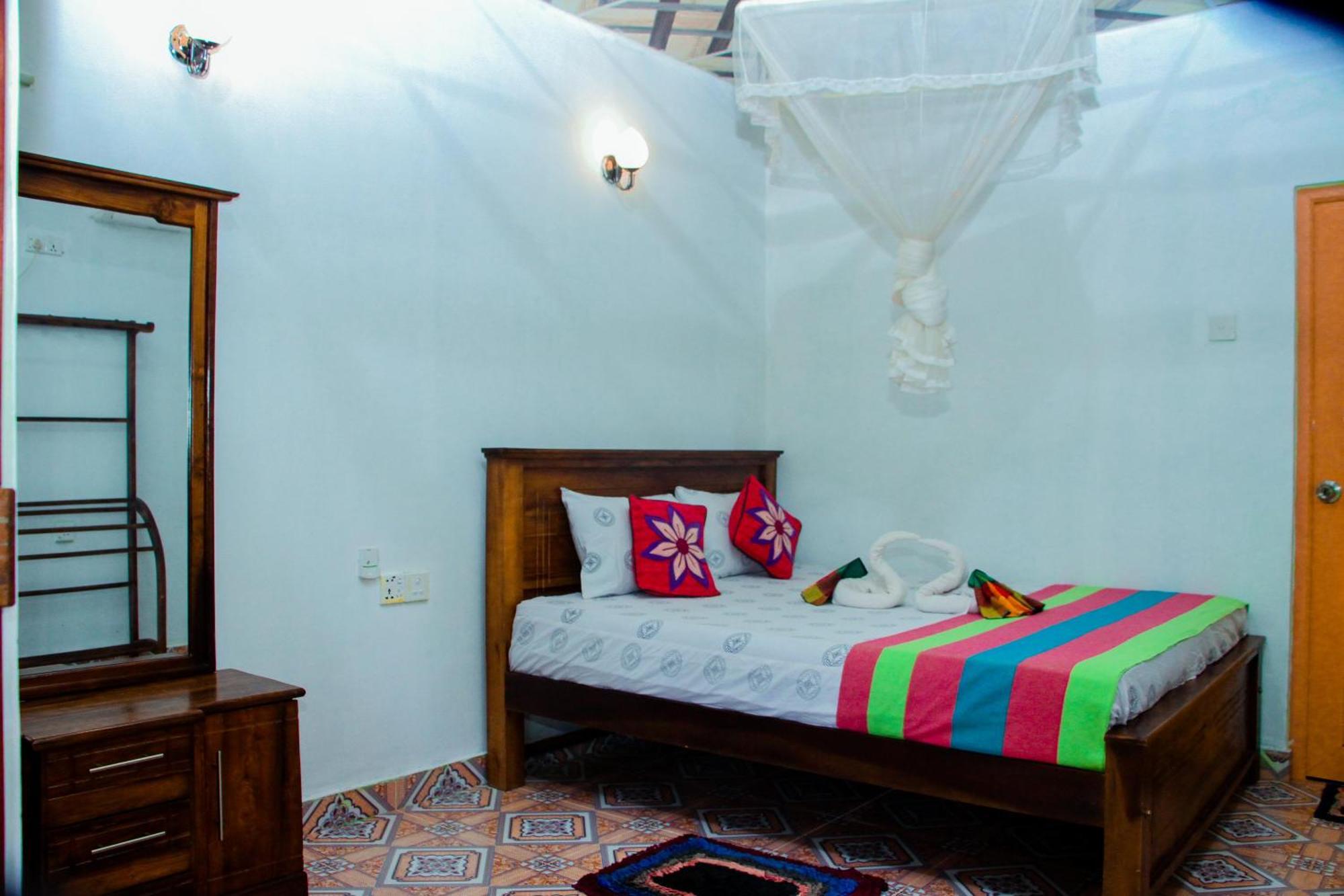 Chanaka Holiday Inn Sigiriya Eksteriør billede