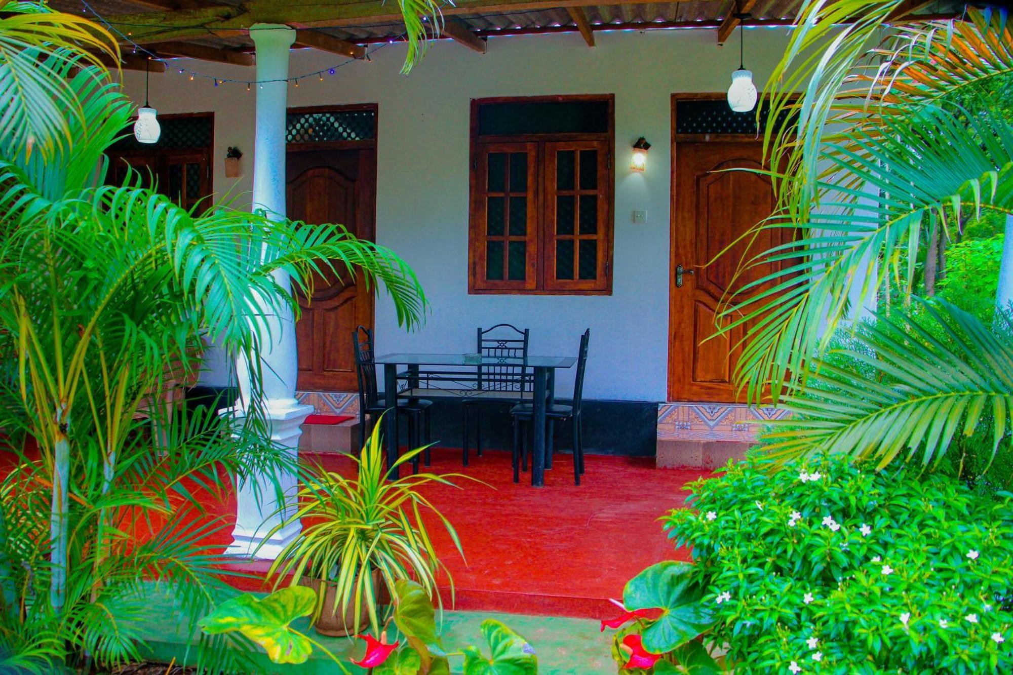 Chanaka Holiday Inn Sigiriya Eksteriør billede